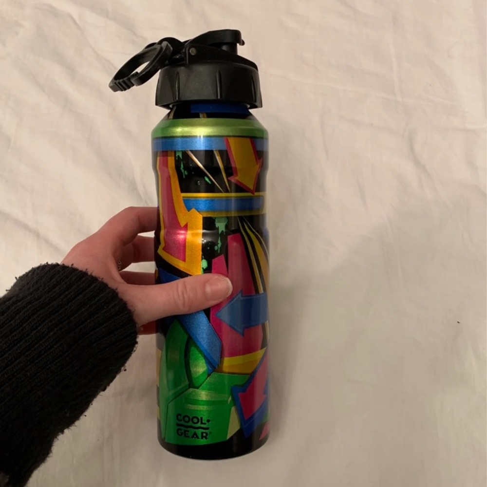 NWOT Cool Gear Water Bottle